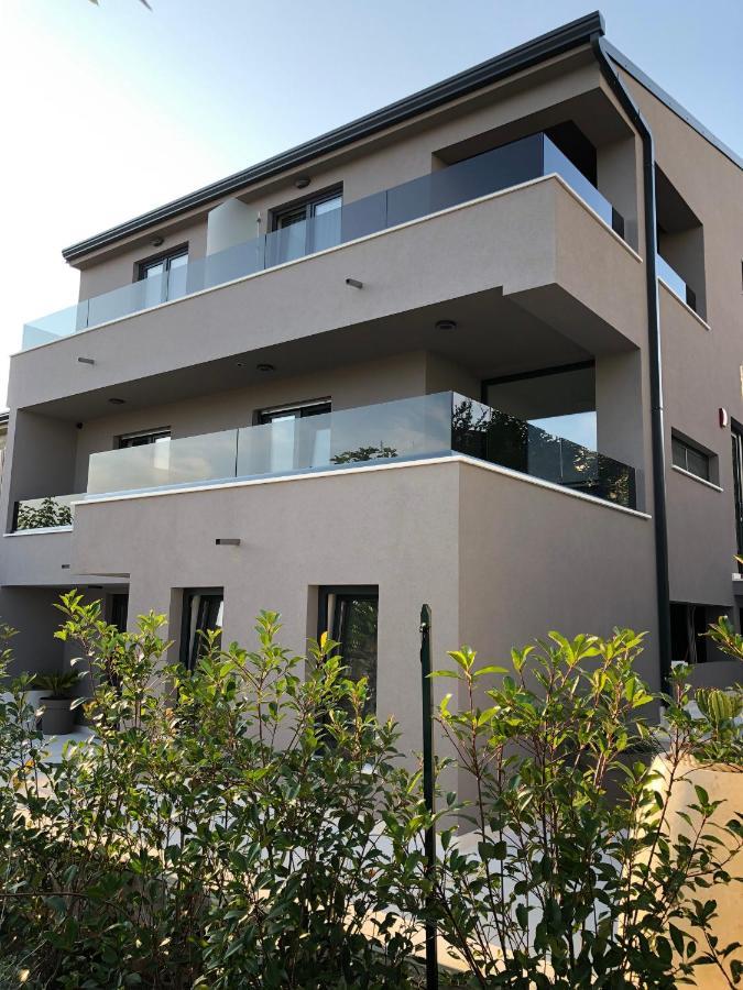 Casa Rovigno Hotel ภายนอก รูปภาพ