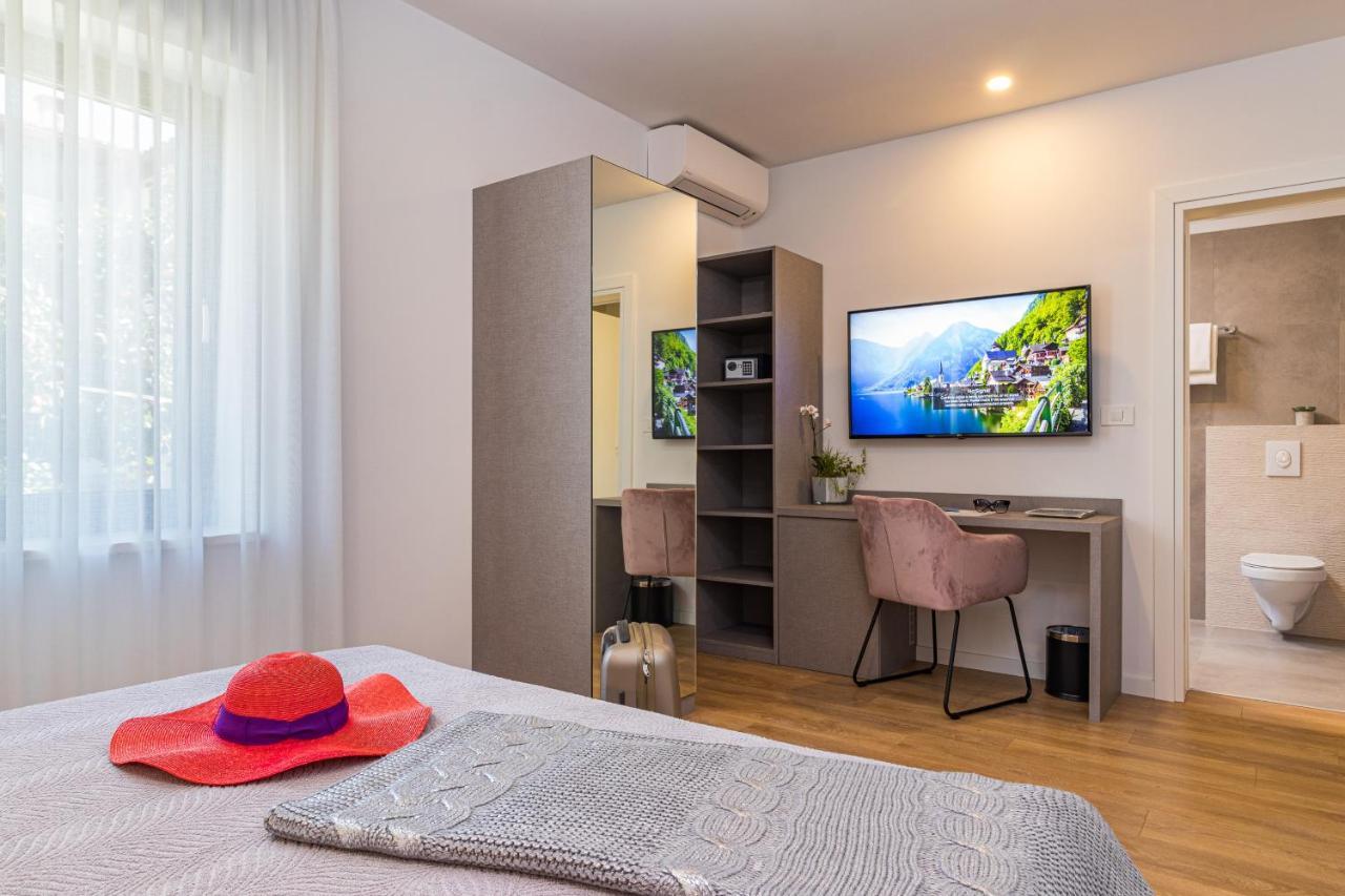 Casa Rovigno Hotel ภายนอก รูปภาพ