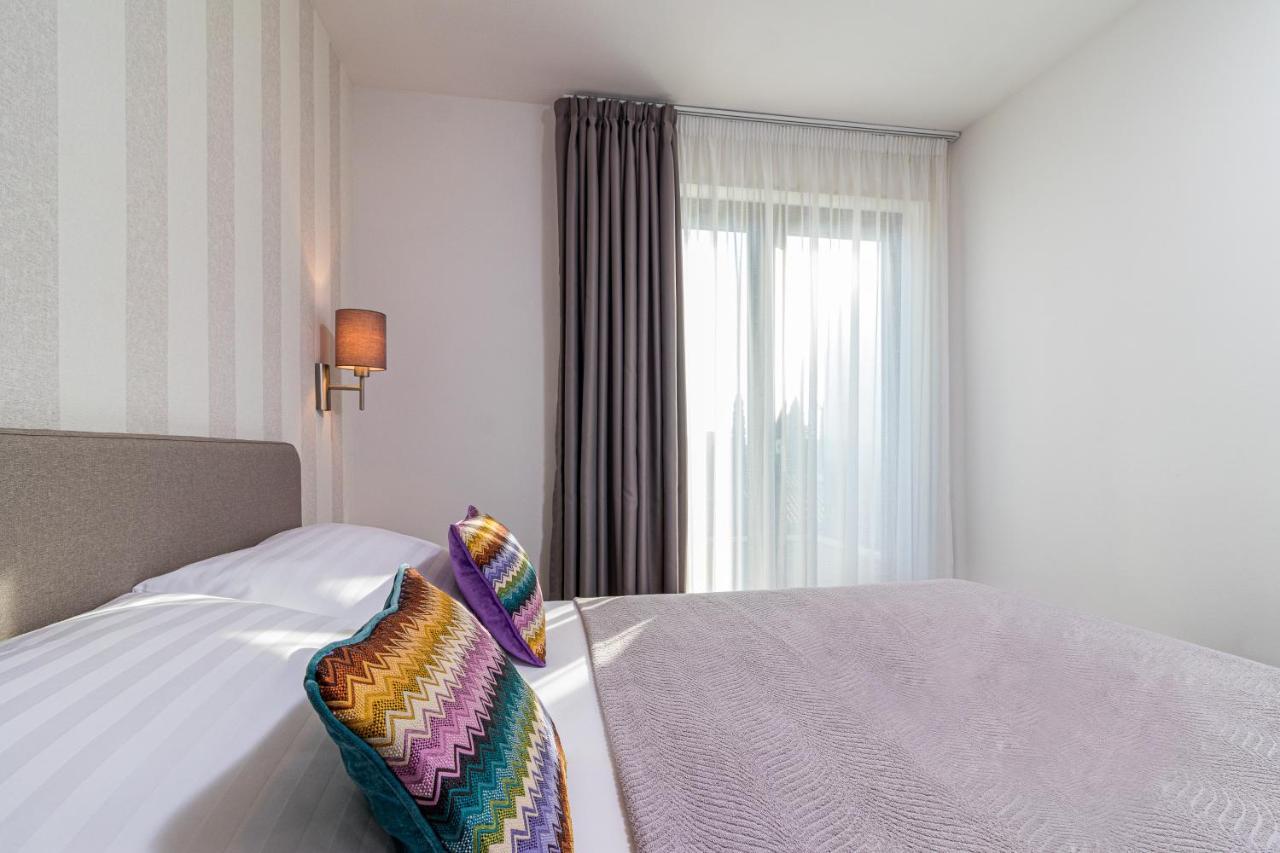 Casa Rovigno Hotel ภายนอก รูปภาพ