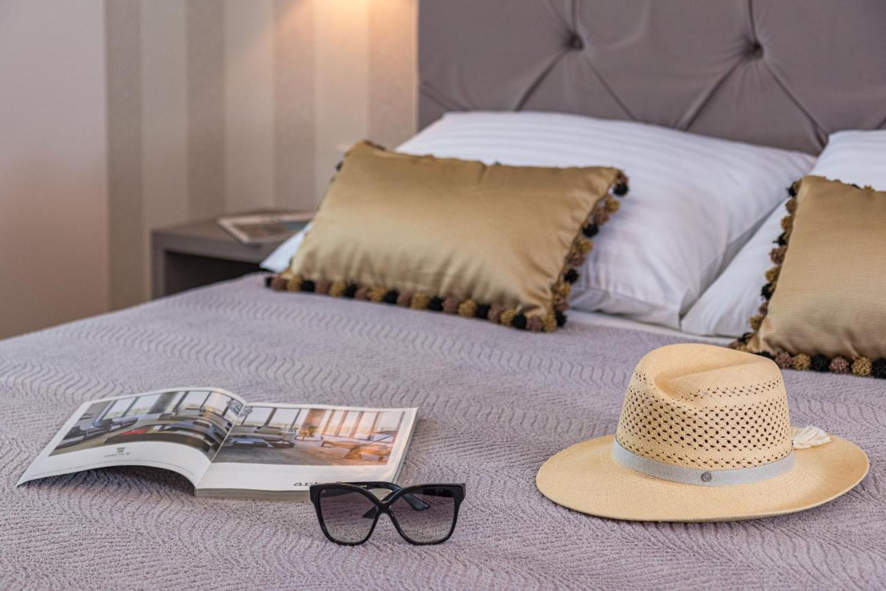 Casa Rovigno Hotel ภายนอก รูปภาพ